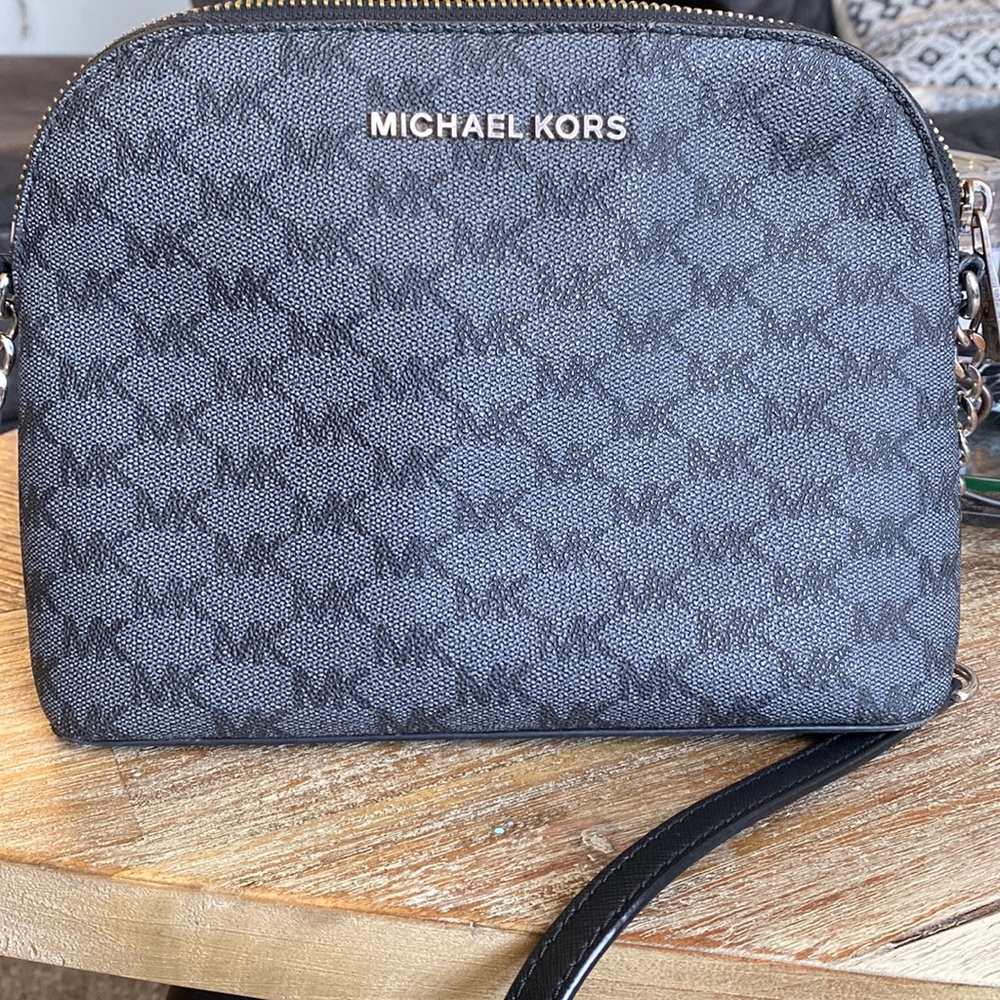 Mk Purse - image 1